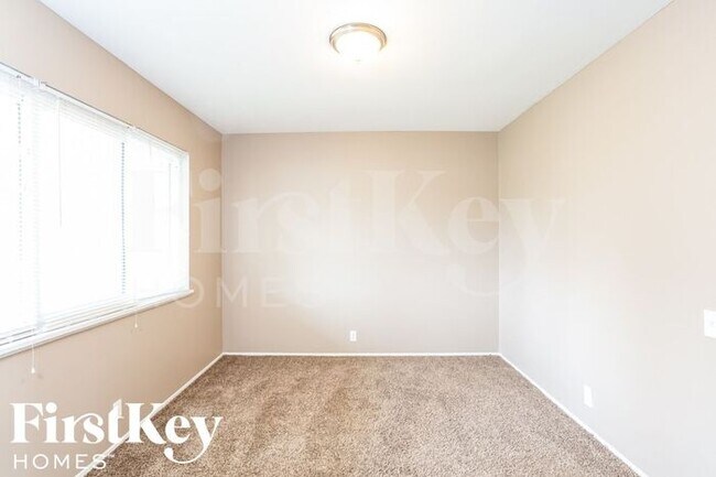 Building Photo - 3310 Hambletonian Dr