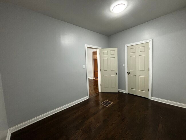 Building Photo - 5152 S Kildare Ave