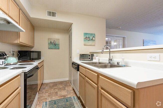 1BR, 1BA - 750SF - Willow Oaks Apartments