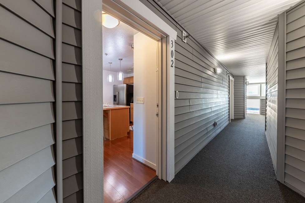 Building Photo - 13203 97th Ave E