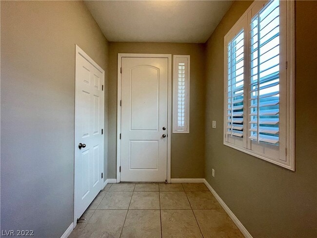 Building Photo - 354 Mezzaforte St