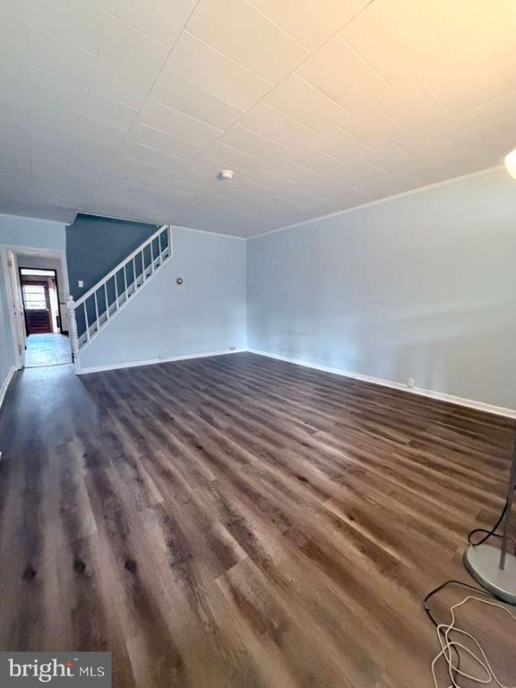 Building Photo - 614 N Cannon Ave