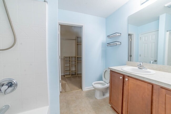 Building Photo - Available Soon!