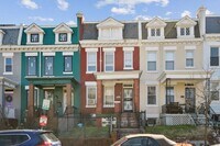 Building Photo - 167 V St NE