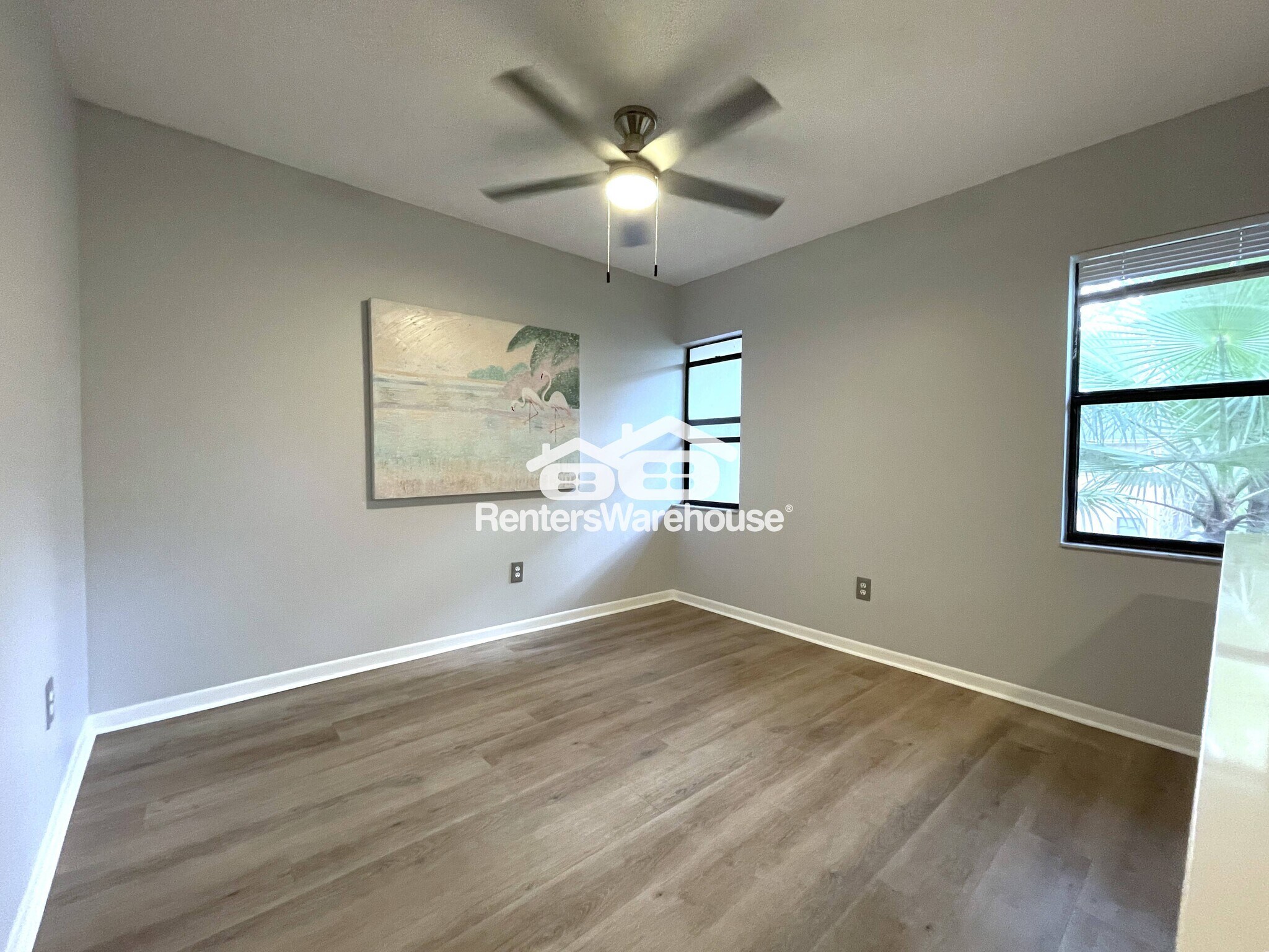 Building Photo - 300 S Florida Ave