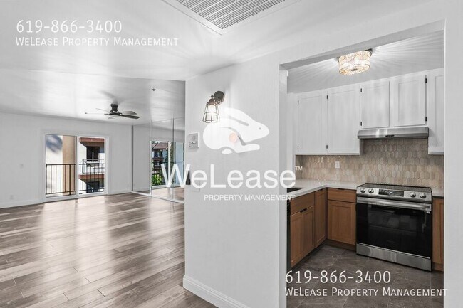 Building Photo - 5995 Dandridge Ln