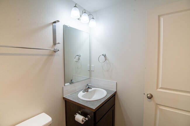 Building Photo - Heathwood - VPM484650H-6