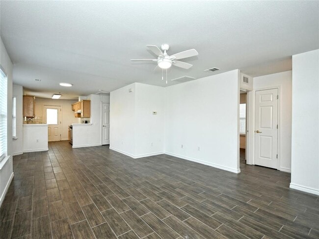 Building Photo - 411 Delmar Ave