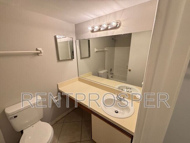 Building Photo - 4207 S Semoran Blvd