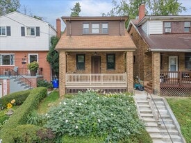 Building Photo - 3033 Brentwood Ave