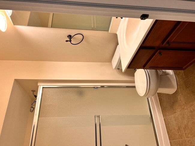 Building Photo - 14624 Paul Revere Ln