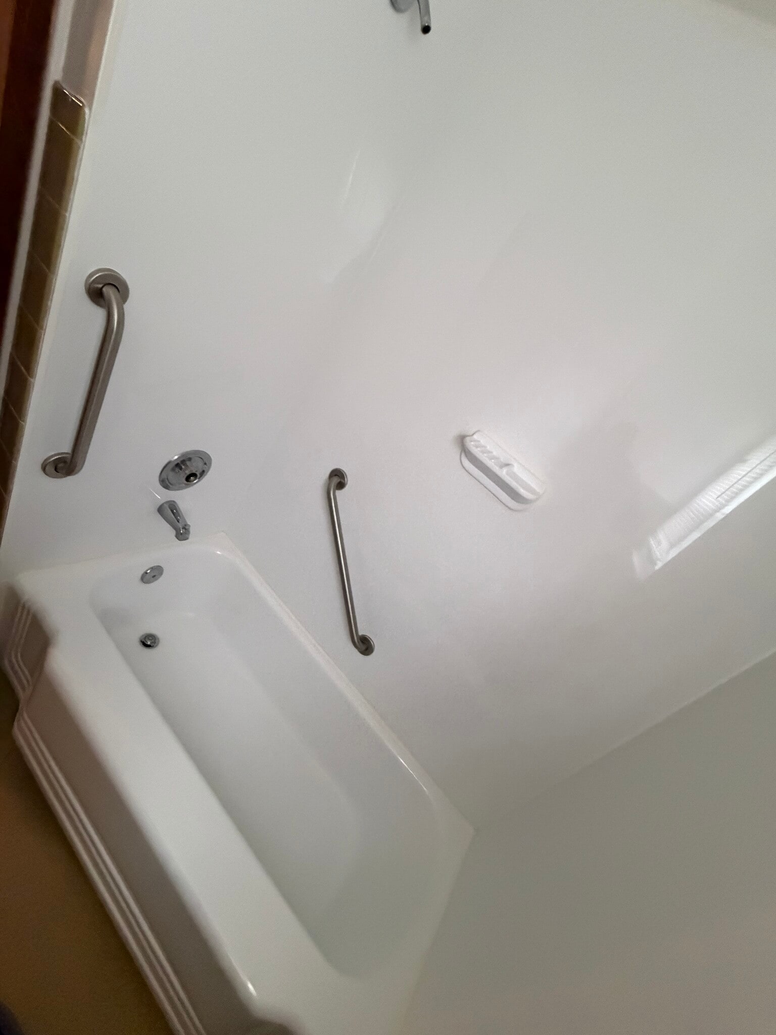 Building Photo - 152 Clover Ridge Dr