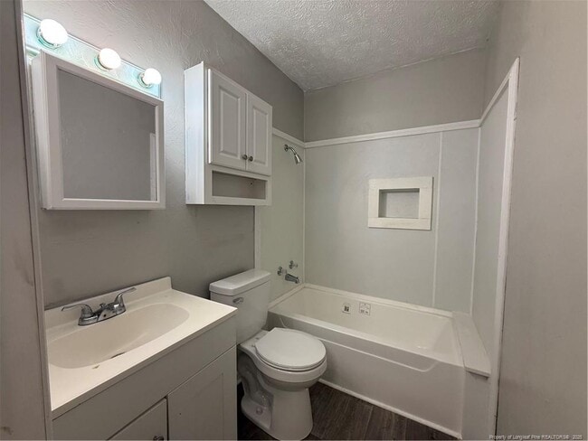 Building Photo - 128 Johnson St