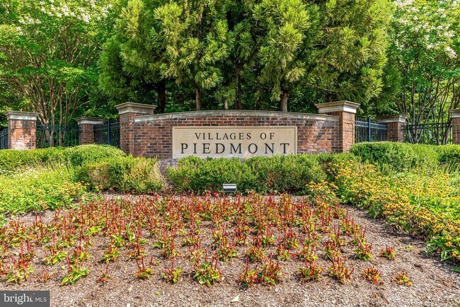 Building Photo - 6830 Hartzell Hill Ln