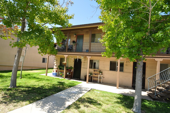 Building Photo - Park Way Apartments