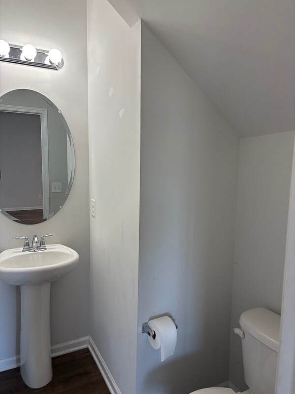 Building Photo - 407 Lakemont Dr