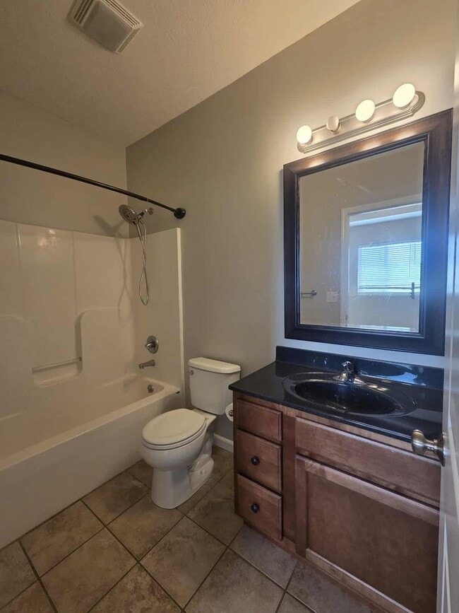 Building Photo - 404 Michaels Court