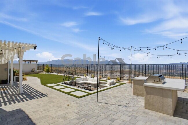 Building Photo - 17952 Spire Ct