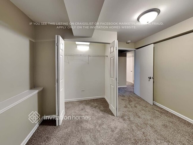 Building Photo - 13601 Cherry Ln