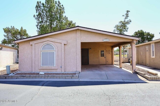 Building Photo - 6249 S Pinehurst Dr