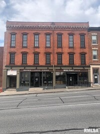 Building Photo - 508 Brady St