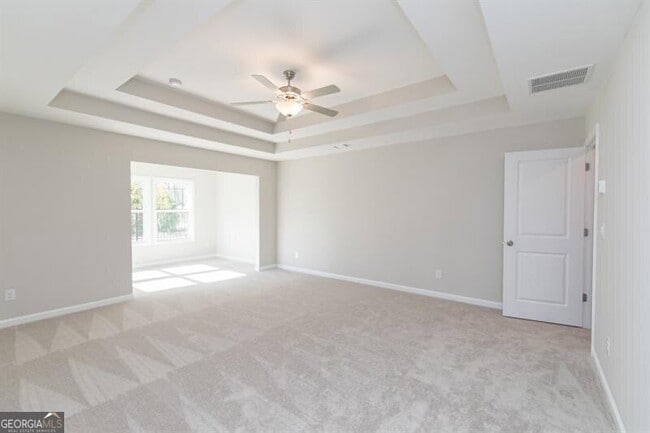 Building Photo - 1626 Lansing Bluff Walk