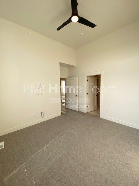 Building Photo - 1490 W Kason Ct