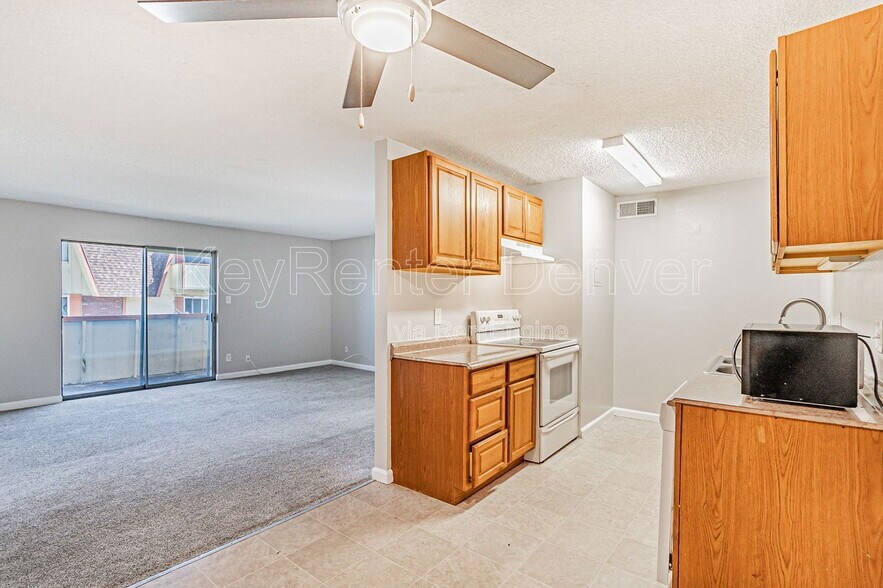 Building Photo - 10211 Ura Ln