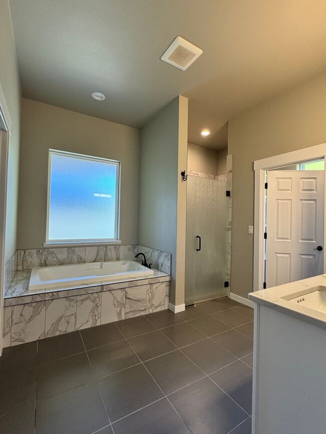 Building Photo - Occupied, do not disturb tenants.  West Valley 3 bedroom 3 Car Garage Custom Built