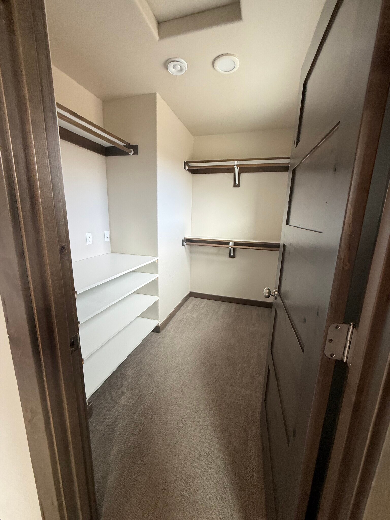 Building Photo - 3357 Sora Way