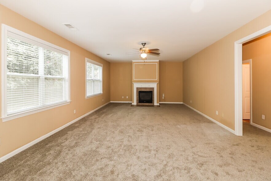 Building Photo - 4335 Settlers Grove Rd