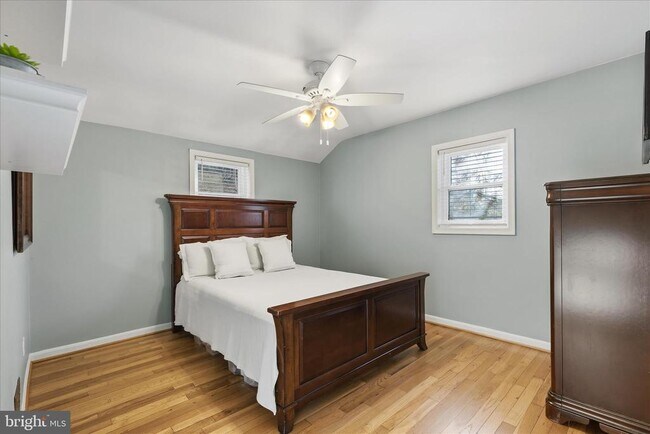 Building Photo - 7203 Arthur Dr