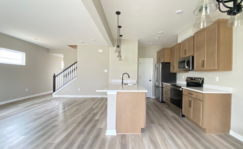 Building Photo - 1635 Autumn Spice Pl