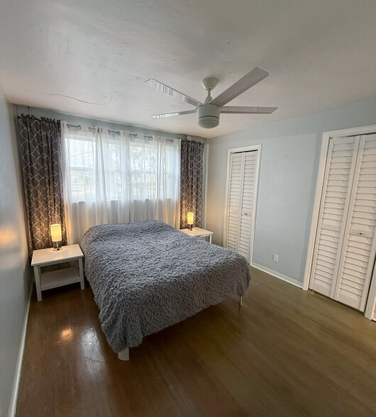 Newly Remodeled Bedroom Suite - 500 Silver Beach Ave