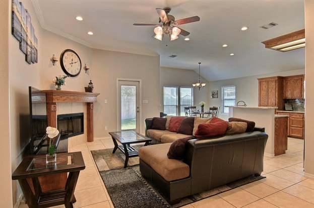Building Photo - 2542 Windrose Dr