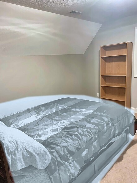 Bedroom - 10008 Covington Rd