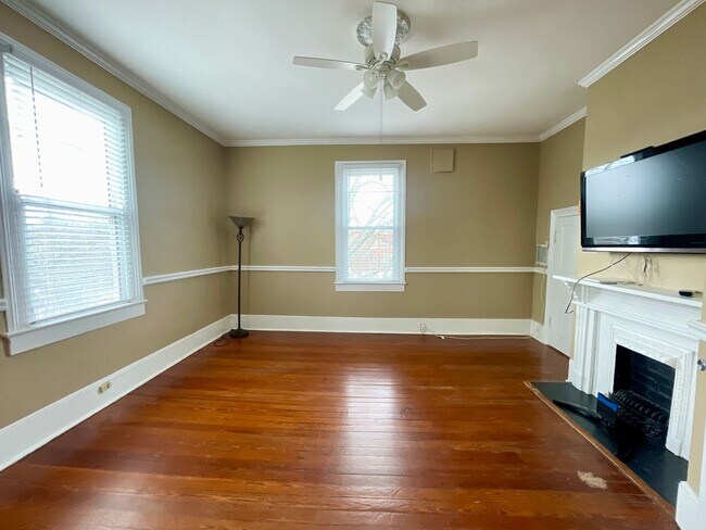 Building Photo - Olympia