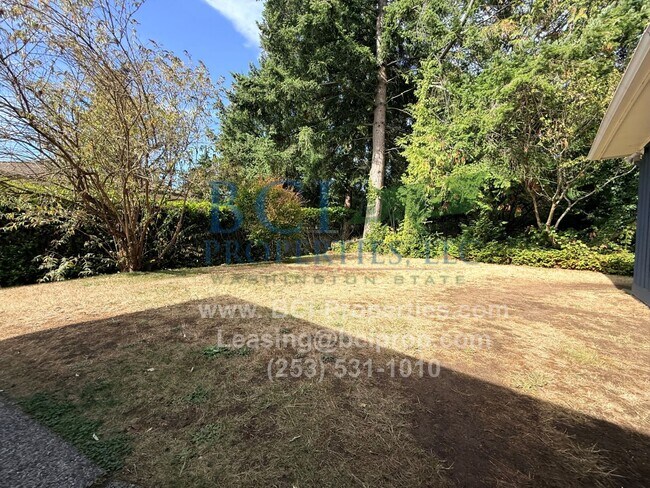Building Photo - Beautiful Charming 2 bedroom house in North End Tacoma