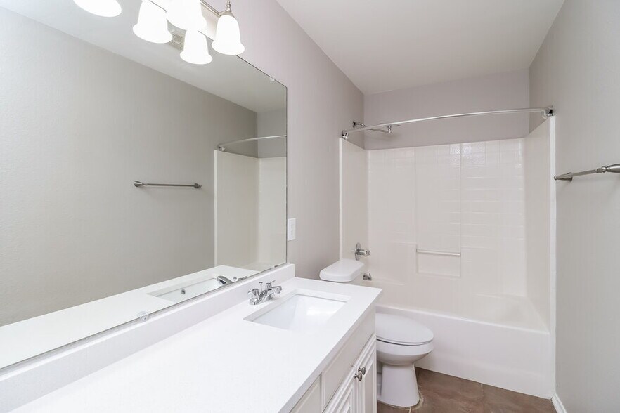 Building Photo - 12233 Silver Mist Trail