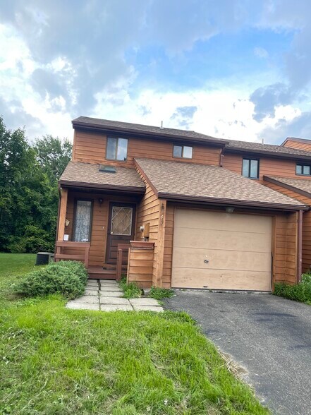 Primary Photo - 145 Prospect Ave