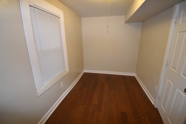 Building Photo - 2448 S Homan Ave