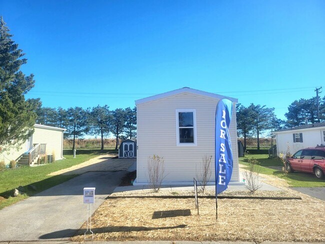 Building Photo - 43 Partridge Ln