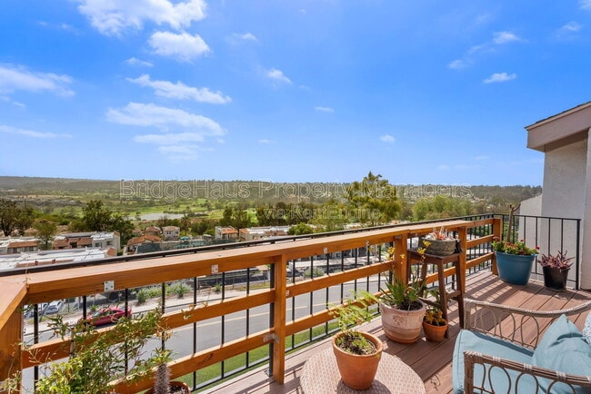Building Photo - 11369 Cascada Way