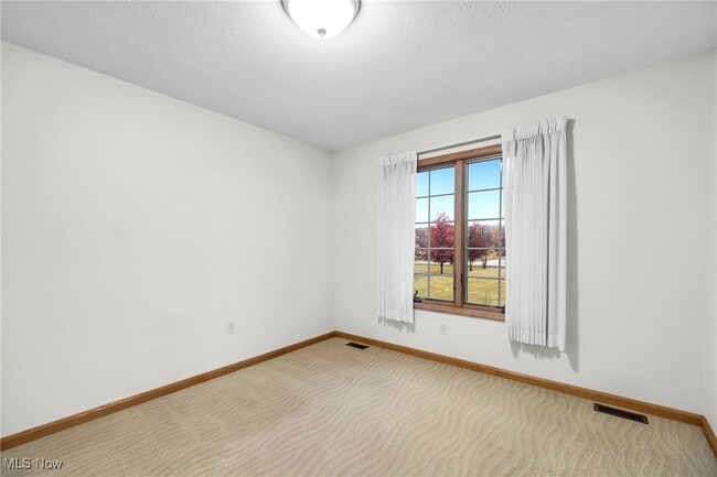 Building Photo - 2366 Stony Hill Rd