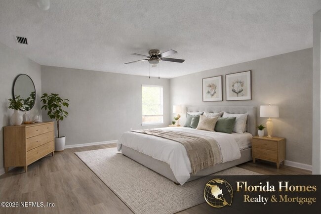 Building Photo - 76195 Deerwood Dr