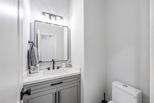 Building Photo - 14 Rancher's Trail