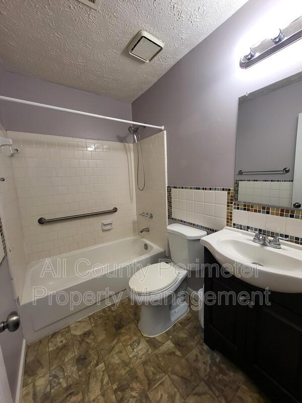 Building Photo - 339 Cheryl Ct