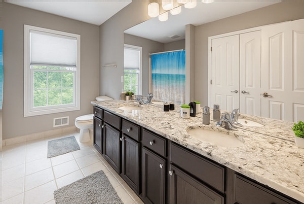Building Photo - 420 Innsbrook Dr