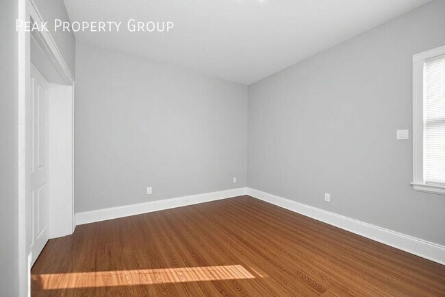 Building Photo - 2431 Ohio Ave