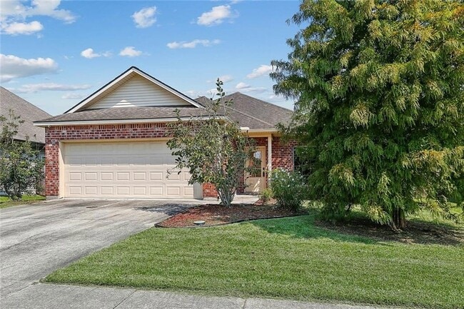Primary Photo - 4422 Bay View Dr